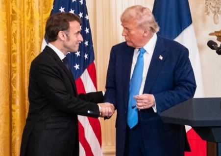 Emmanuel Macron e Donald Trump (foto: Madalina Vasiliu/The Epoch Times)